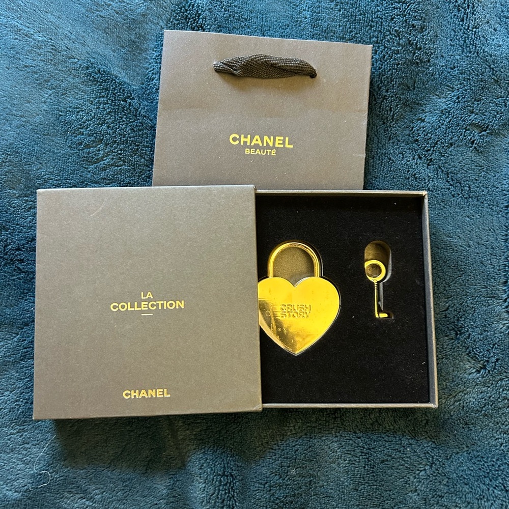 Chanel Gold Heart Lock and Key Set
